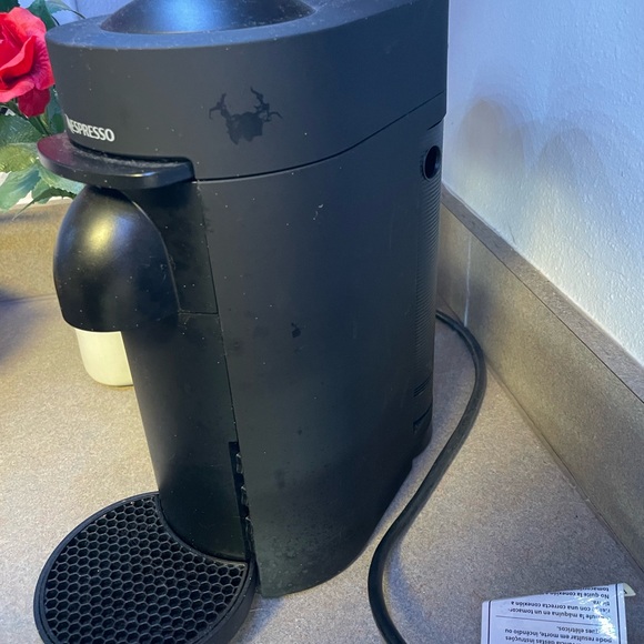 Nespresso machine - Picture 3 of 3